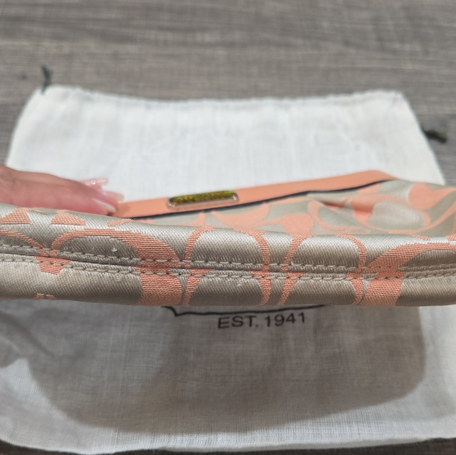 Coach Pink Beige Signature Logo Wristlet Wallet Zip Top Wrist Strap Women