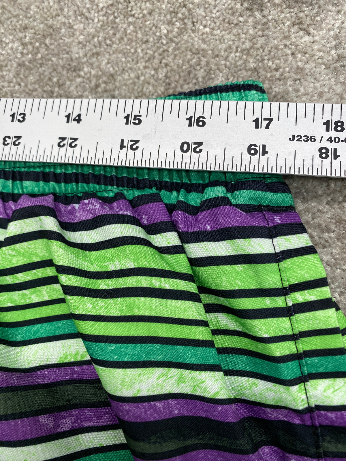 Nike Mens Volley Core Swim Shorts NESSB465-364 2XL Green Black Striped 6570