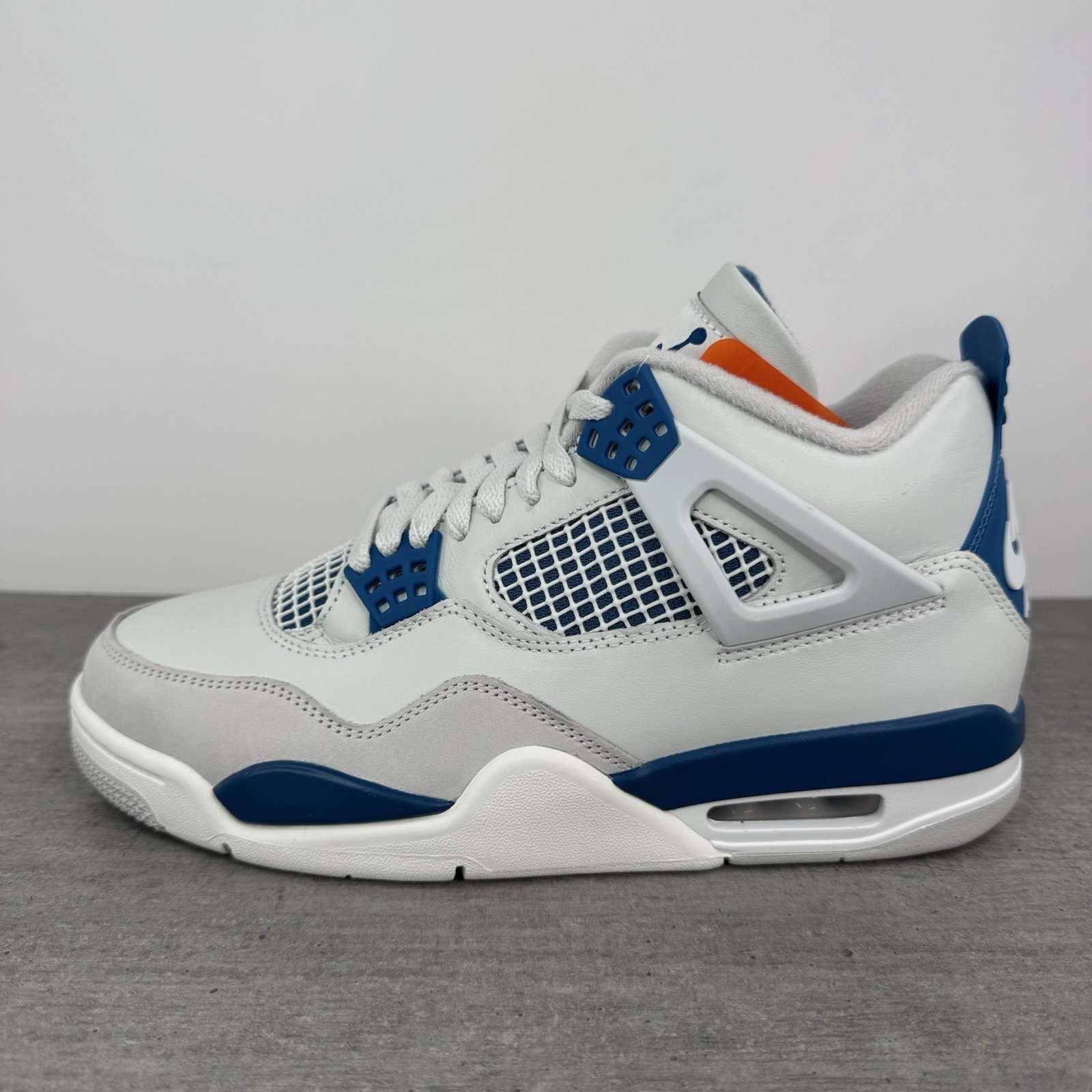 Nike Air Jordan 4 Retro ‘Military Blue’ – Men’s Size 8 – FV5029-141 White/Blue