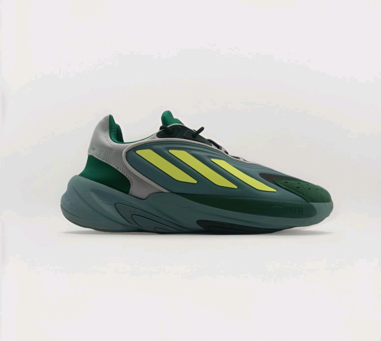 Adidas Ozelia Mens Size 14 Dark Green High-Res Yellow Silver Metallic GX3636
