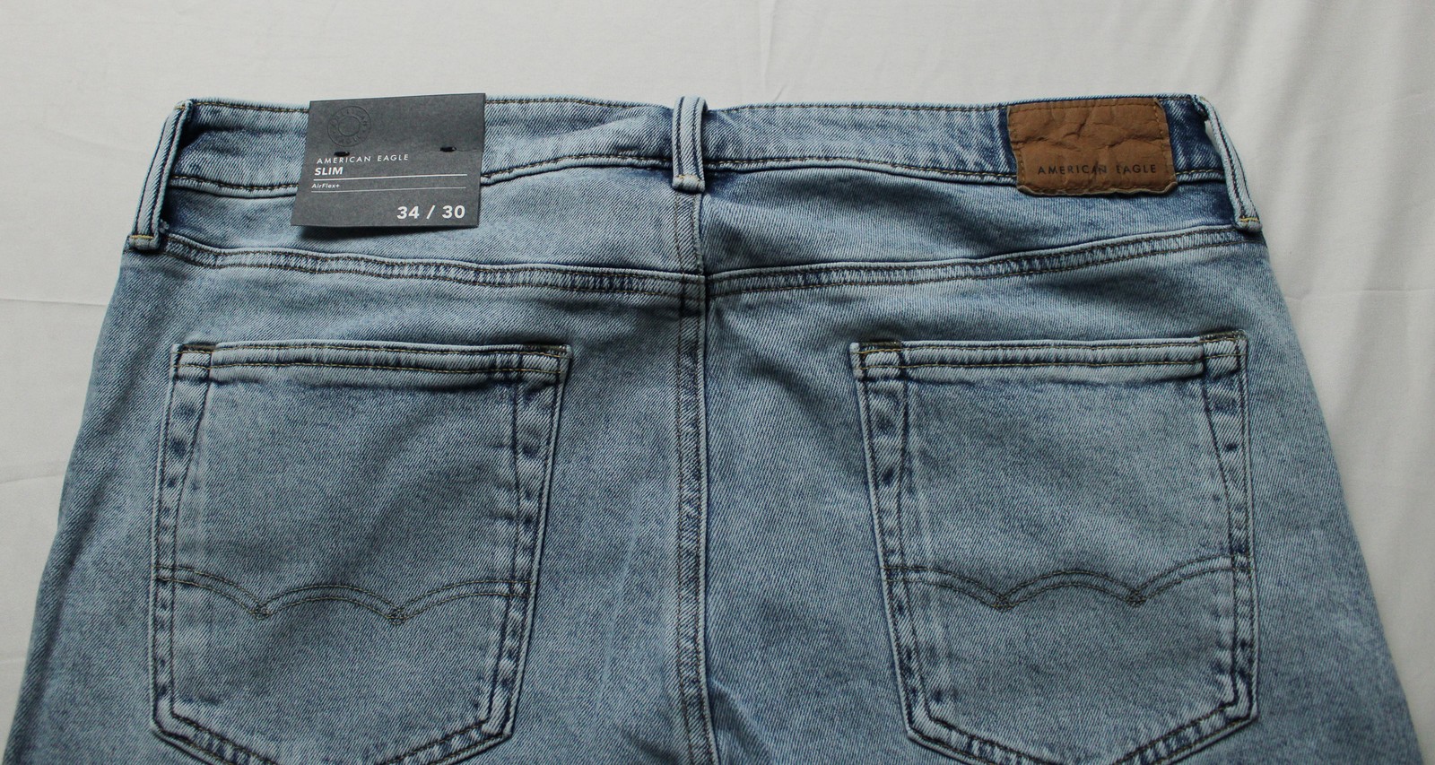 American Eagle Men’s Airflex+ Slim Fit Jeans AC2 Light Wash Size: 34 x 30 NWT