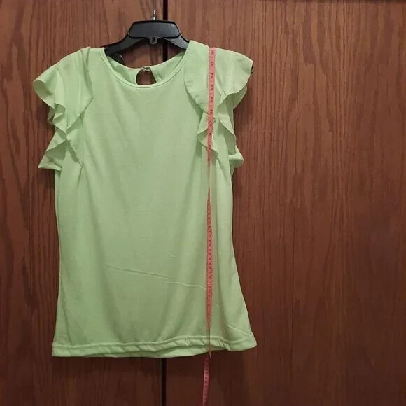 NEW ! Urban Buck Women Short Sleeve Lime Size XL