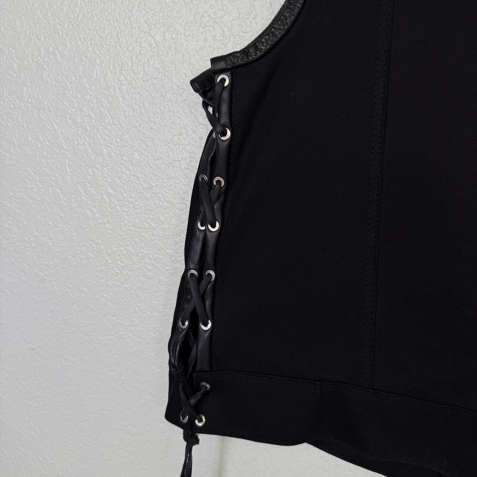 Espinozas Leather Mens Large Vest Snap Button Biker Motorcycle Lace Up Sides