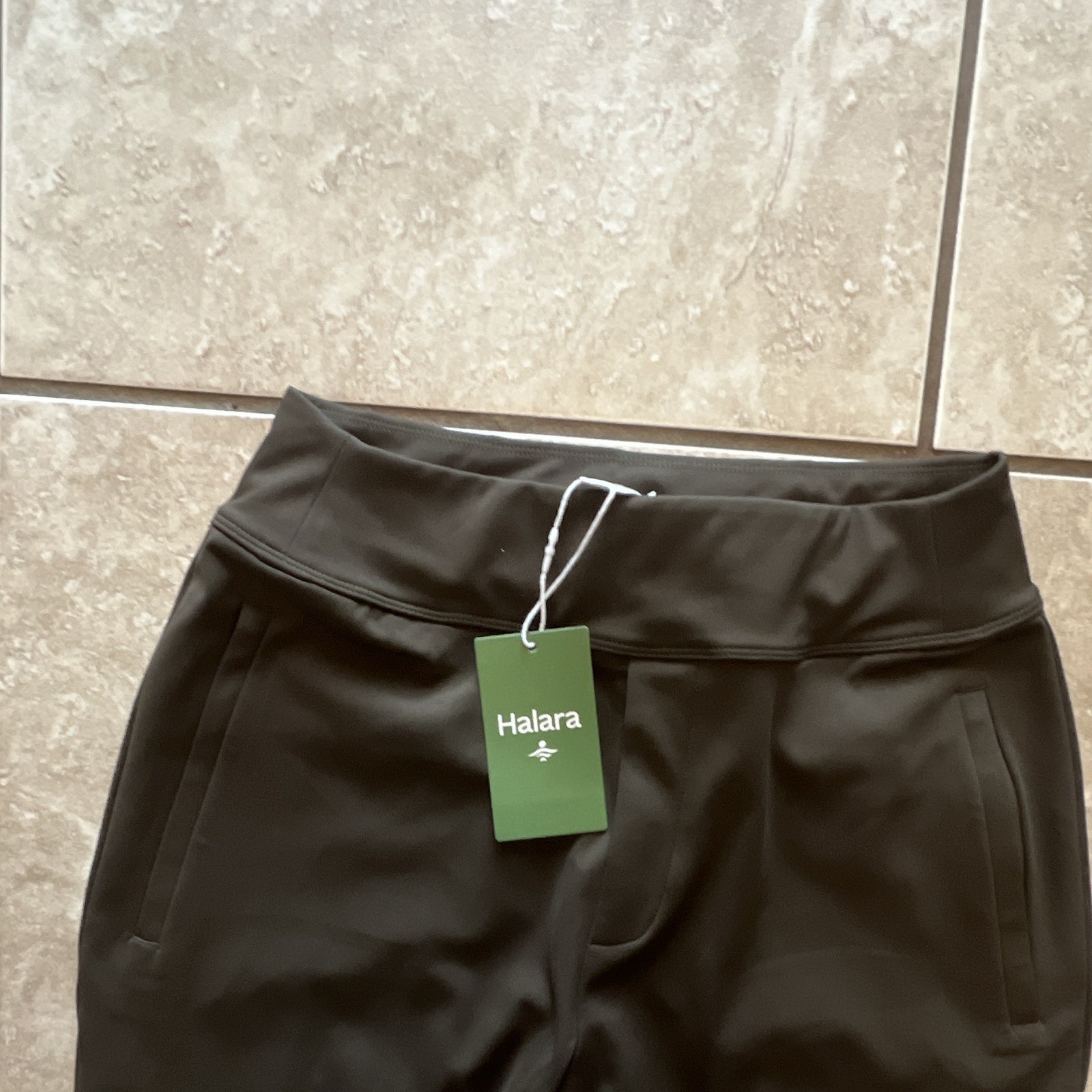 Halara Women’s Dark GreenFlared Pants M Reg Pull On Knit Stretch 30″ Inseam