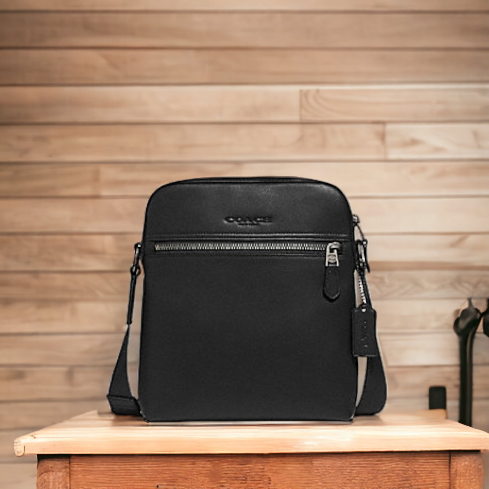 NWT COACH Men’s HOUSTON FLIGHT Messenger X-body Bag In BLACK Calf Leather