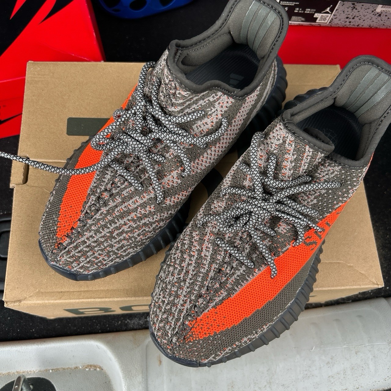 adidas Yeezy Boost 350 V2 Carbon Beluga HQ7045 Gray/Orange Low Top Lace-Up