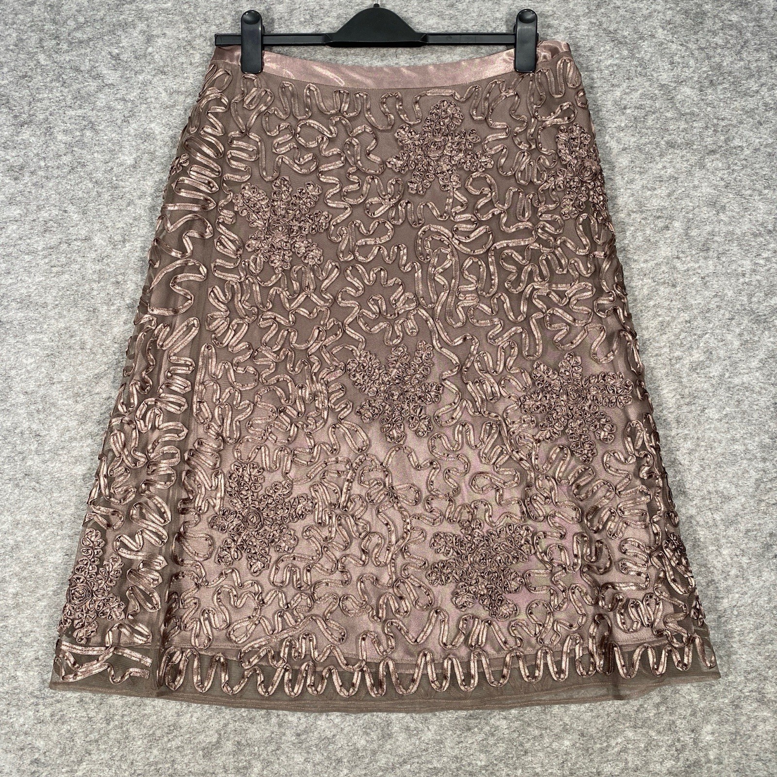M&S Autograph Size 12 Taupe skirt Lined Lace outer with Embroidery length 27in