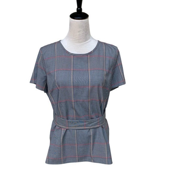 LIZ CLAIBORNE CAREERS- Short Sleeve Blouse. Plaid. Red/Black/Grey & Yell…