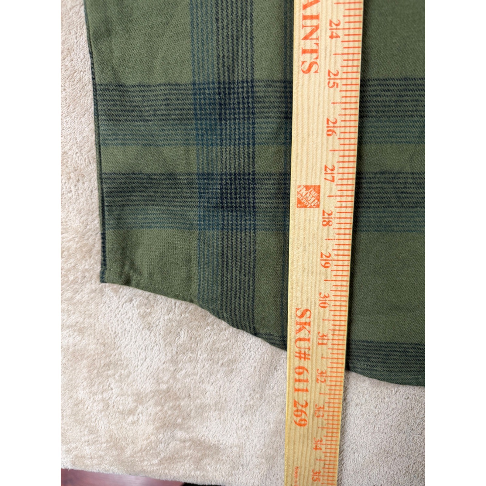 Troll Co Amperage Flannel Shirt Men Size XL Olive Green Plaid Snap Button up New