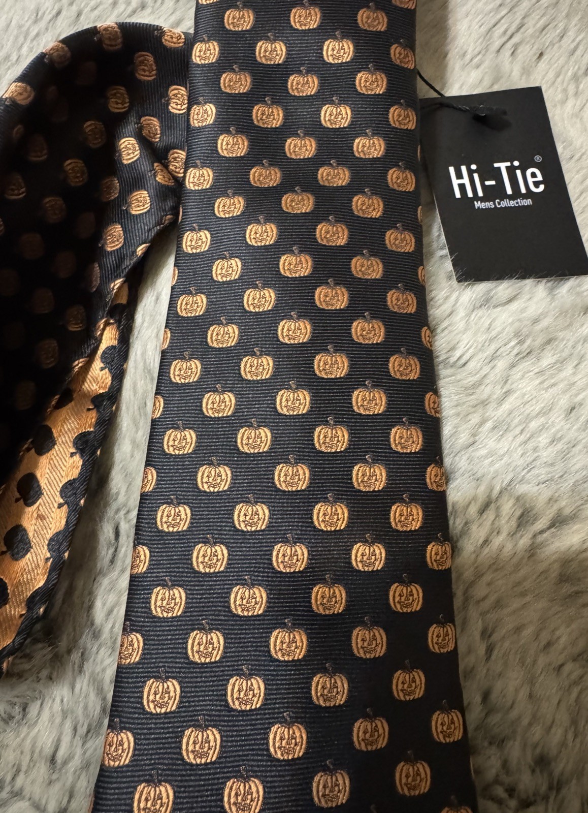 Hi-Tie Silk Tie Handkerchief Set Pumpkin Theme Tag New