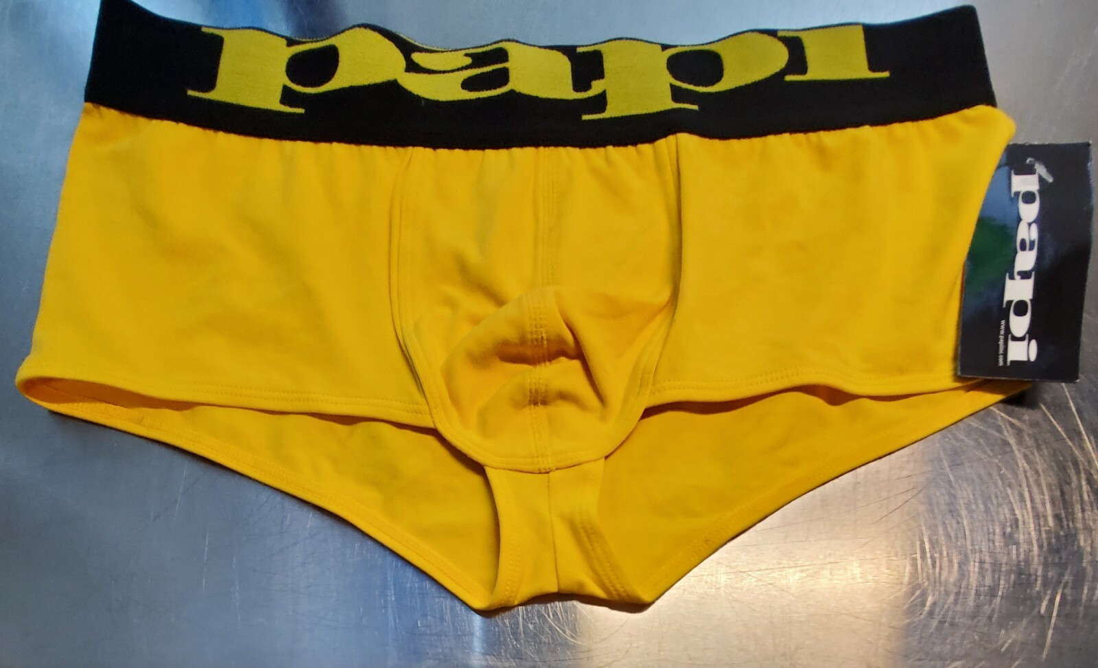 Papi Men’s cotton stretch brief underwear size medium.