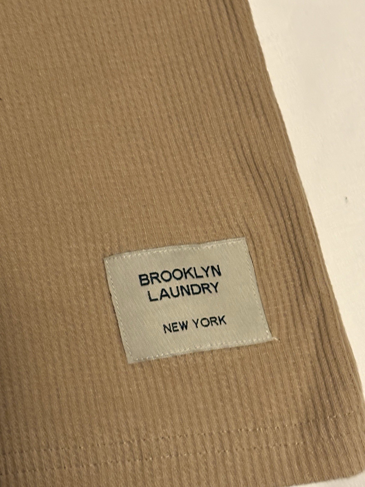 Men’s Medium Brooklyn New York Naturel Long Sleeve Shirt