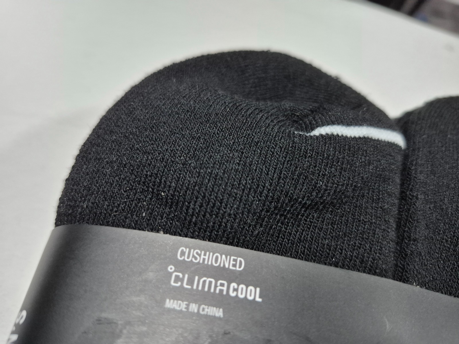 Adidas Men’s Clima Cool Cushioned Quarter Sports Comfort 6 Pairs Socks SZ 8-12