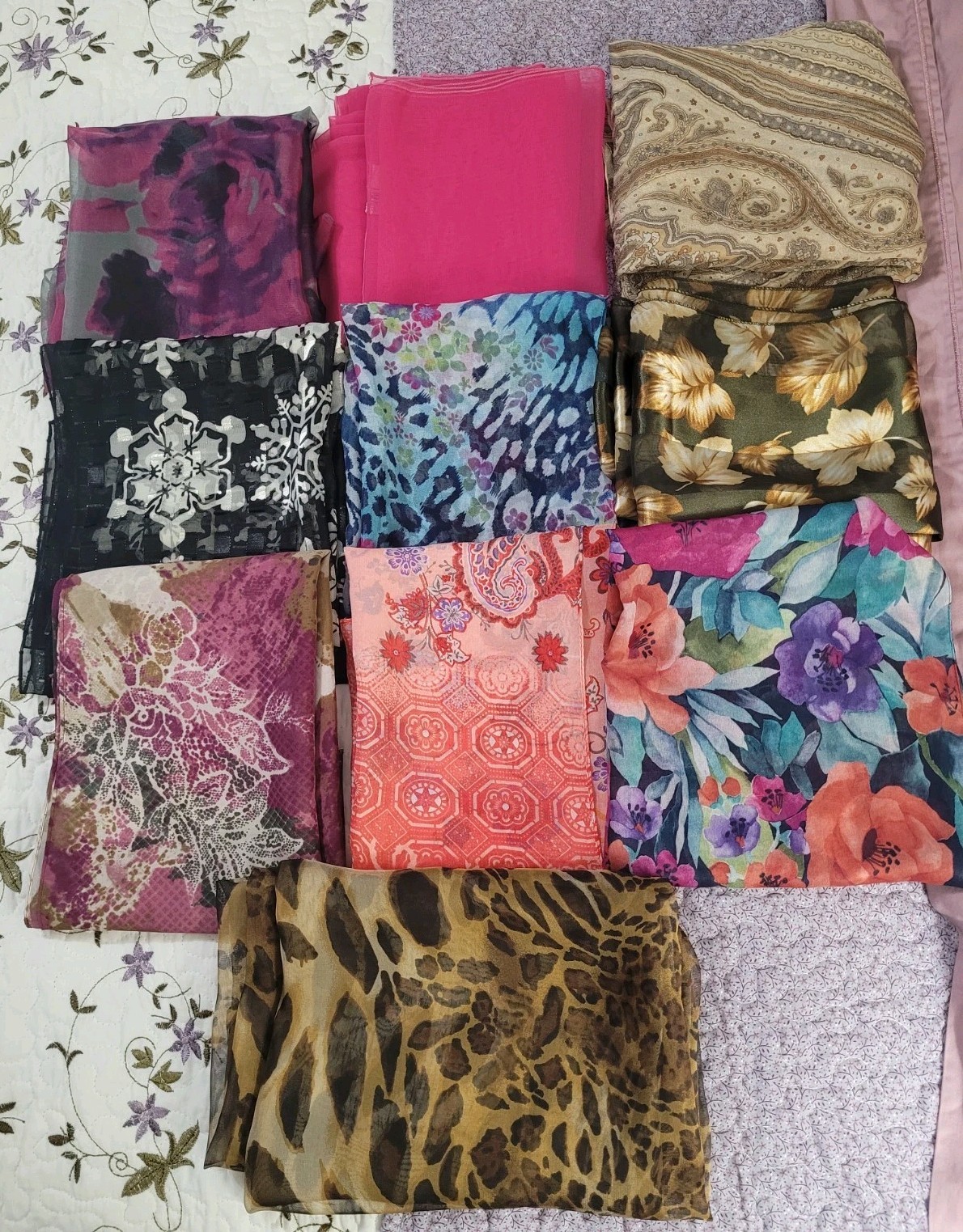 Scarf Set Multicolored Soft Lightweight LOT OF 10 Great Condition