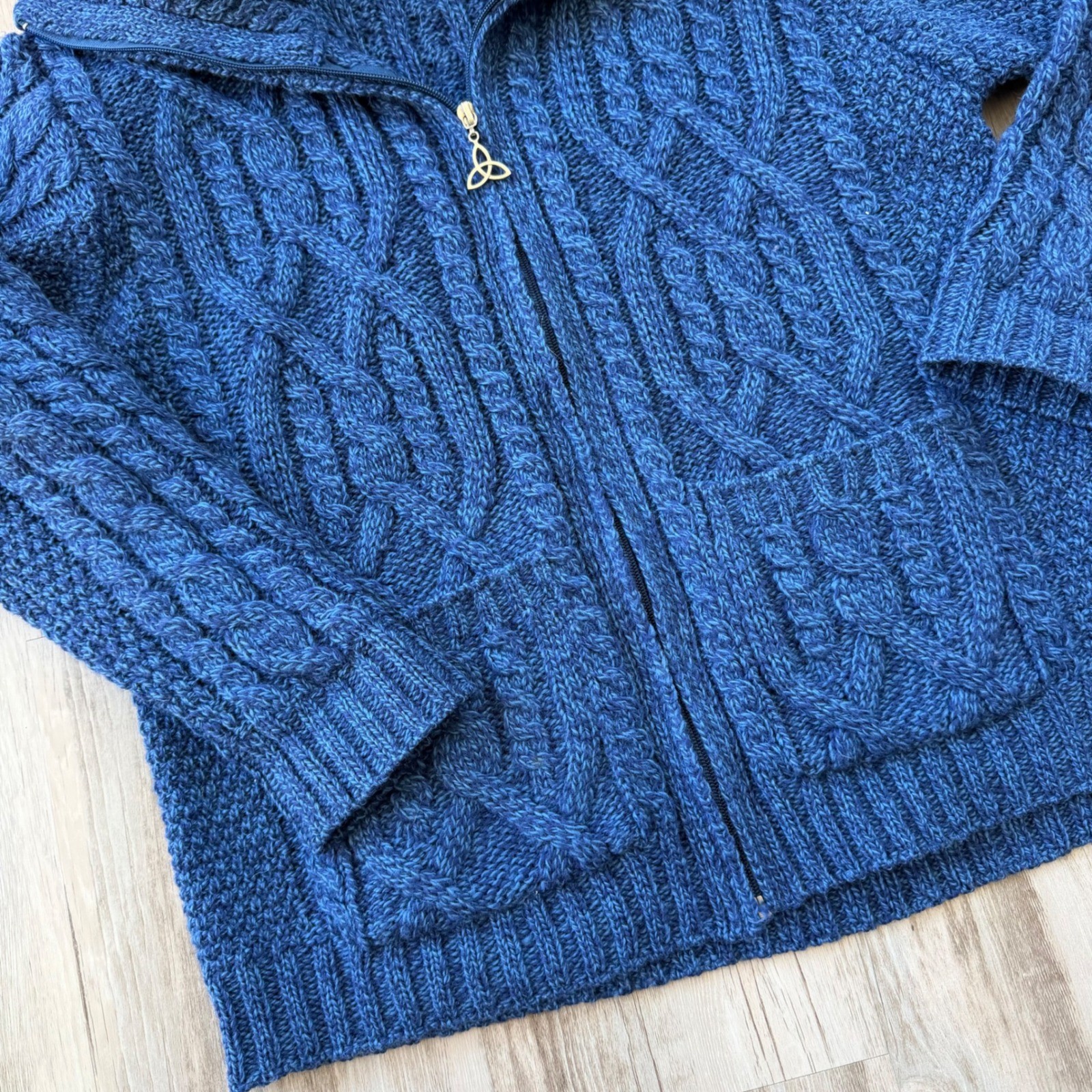 Aran Crafts Blue 100% Merino Wool Cable Knit Cardigan Sweater XL Trinity Knot