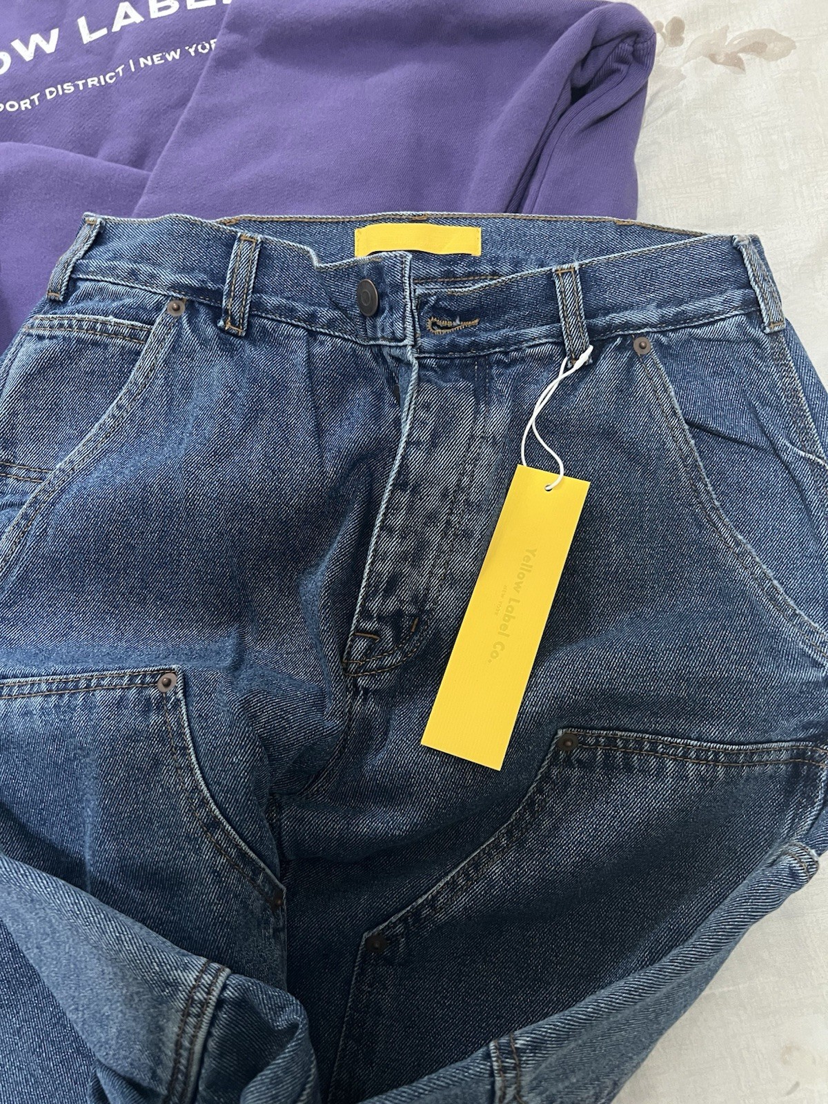 Pack Of 3 : Yellow Label Jean +Yellow Label Sweatshirt +new Balance Size 38,5