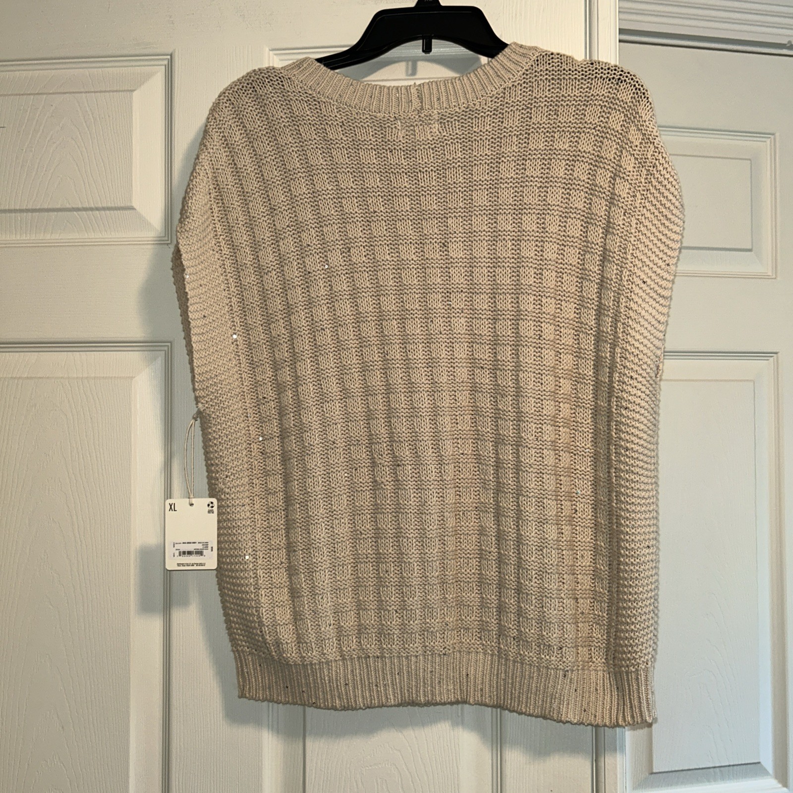 a.n.a. NWT Women’s Natural Silver sequin Cable Knit Sweater Vest Size XL