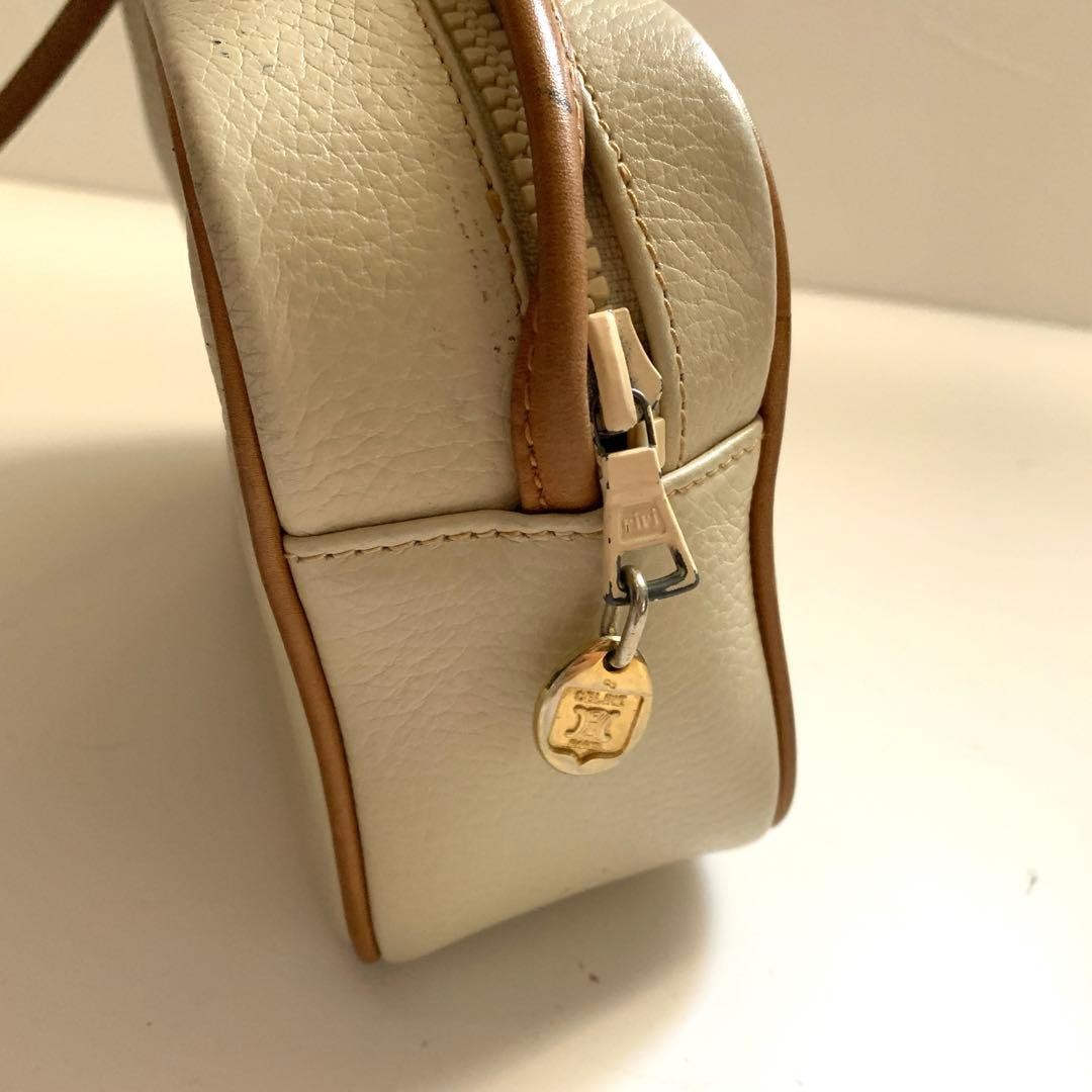 CELINE Vintage Triomphe Leather Shoulder Bag Beige Italy 19cm/7.48in Rare Used