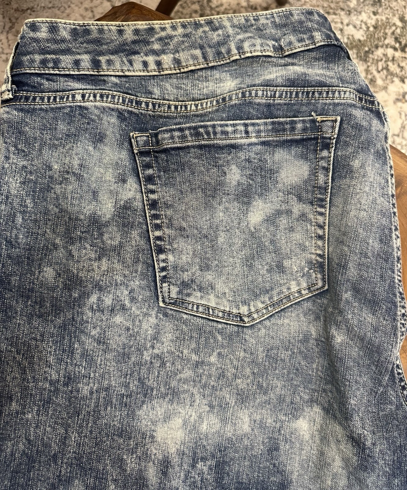 Torrid Women’s Plus Size 26 Blue Acid Wash Boyfriend Jeans 31” Inseam