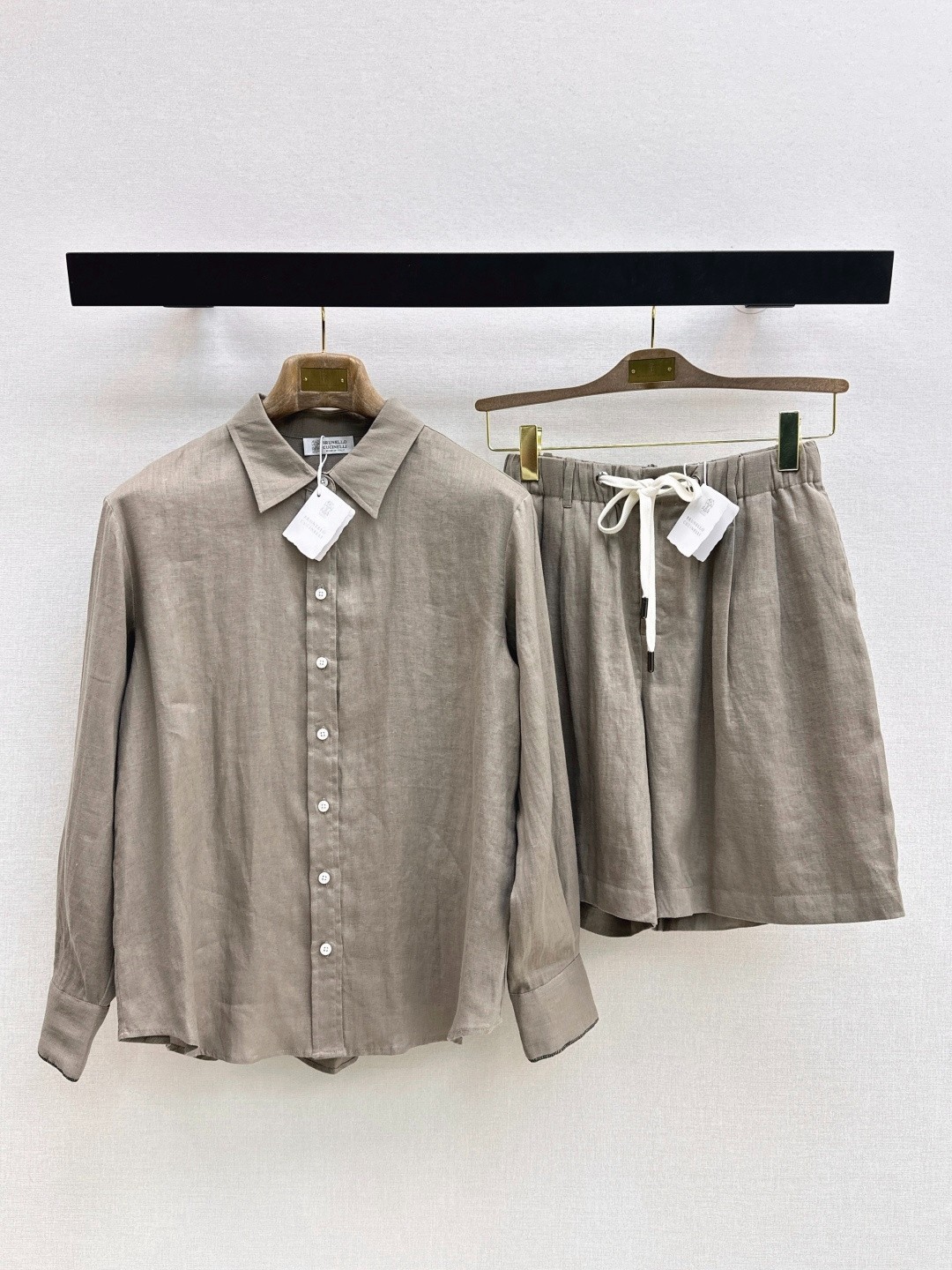 Brunello Cucinelli Loose-fitting Minimalist Women’s Casual Suit withElasticWaist