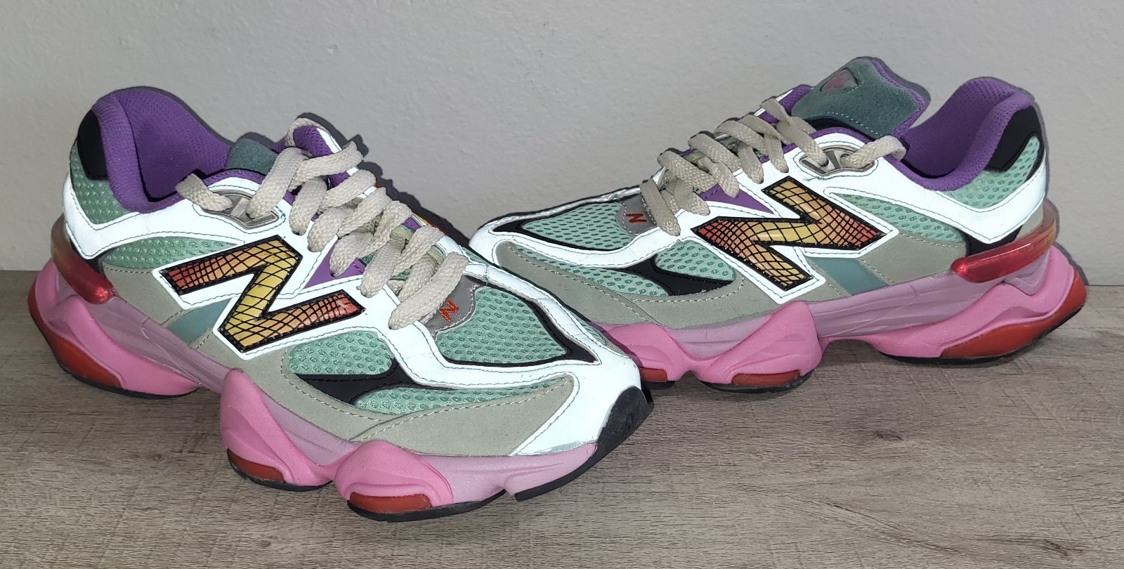 New Balance 9060 Warped Multicolor U9060WRB Mens Size US 7 D Running Sneakers