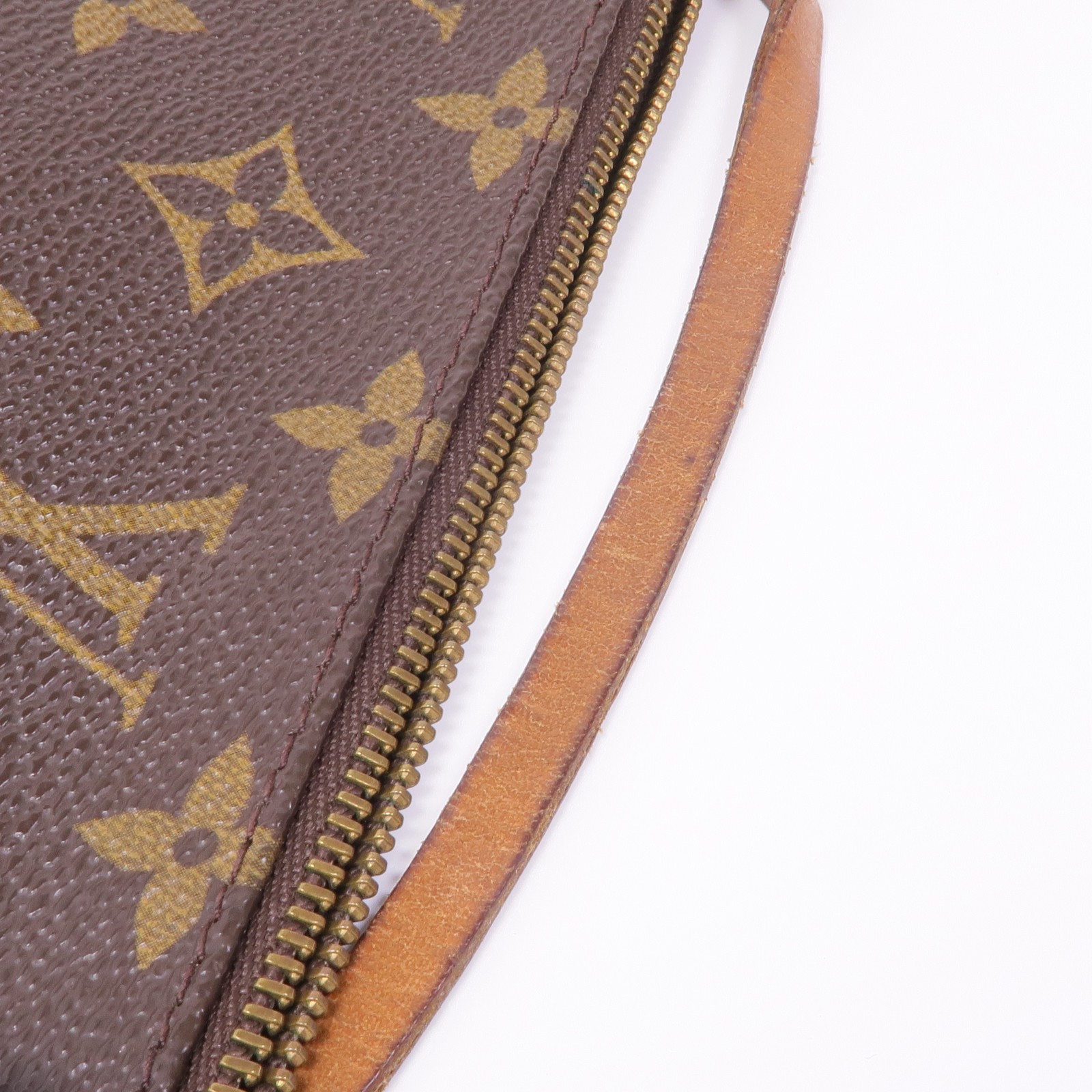LOUIS VUITTON LV GHW Pochette Accessoires Pouch Handbag M51980 Monogram Brown