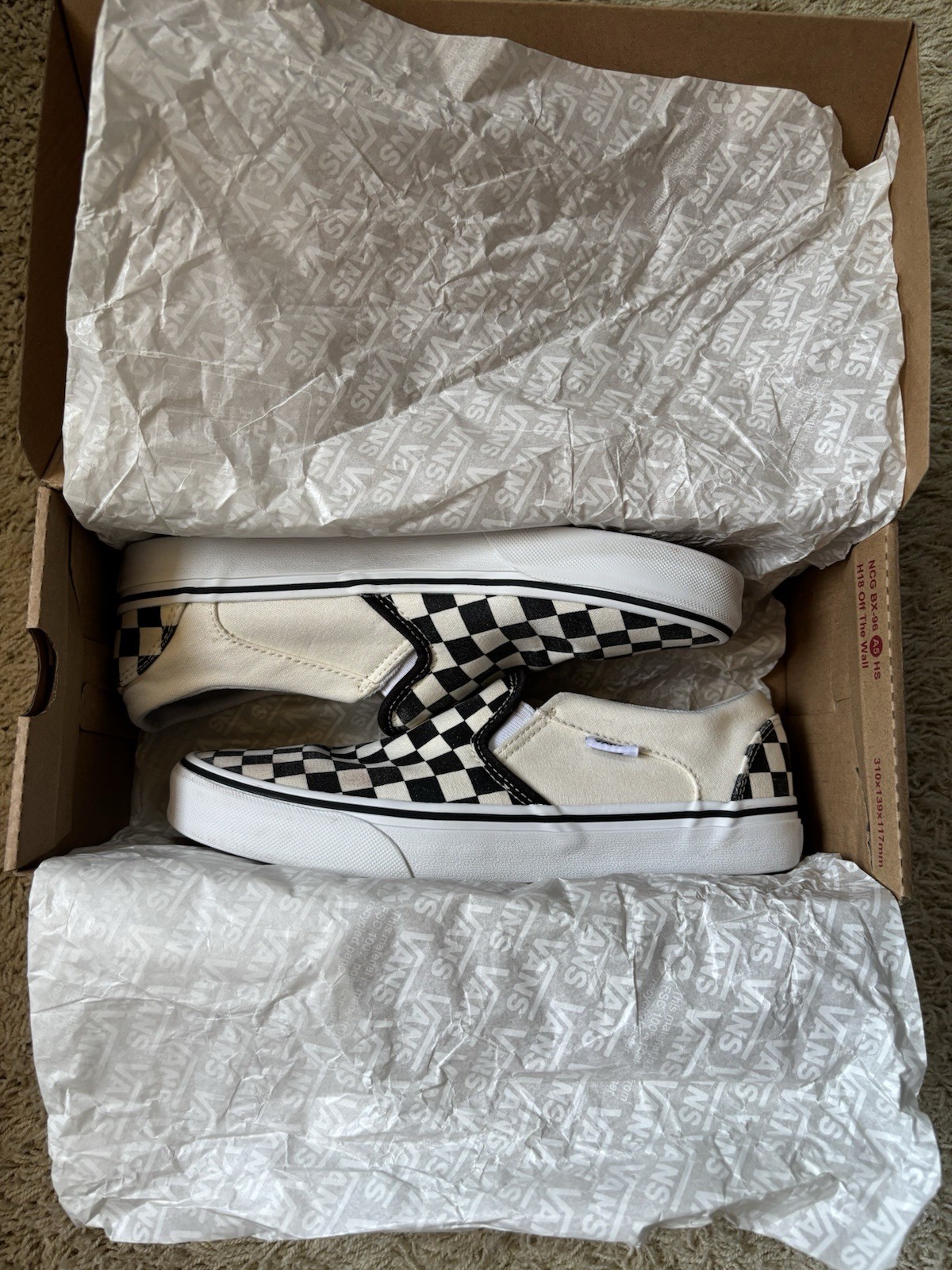 VANS Asher Women’s Slip-On Sneakers Checkerboard Black/White VN000VOSAPK