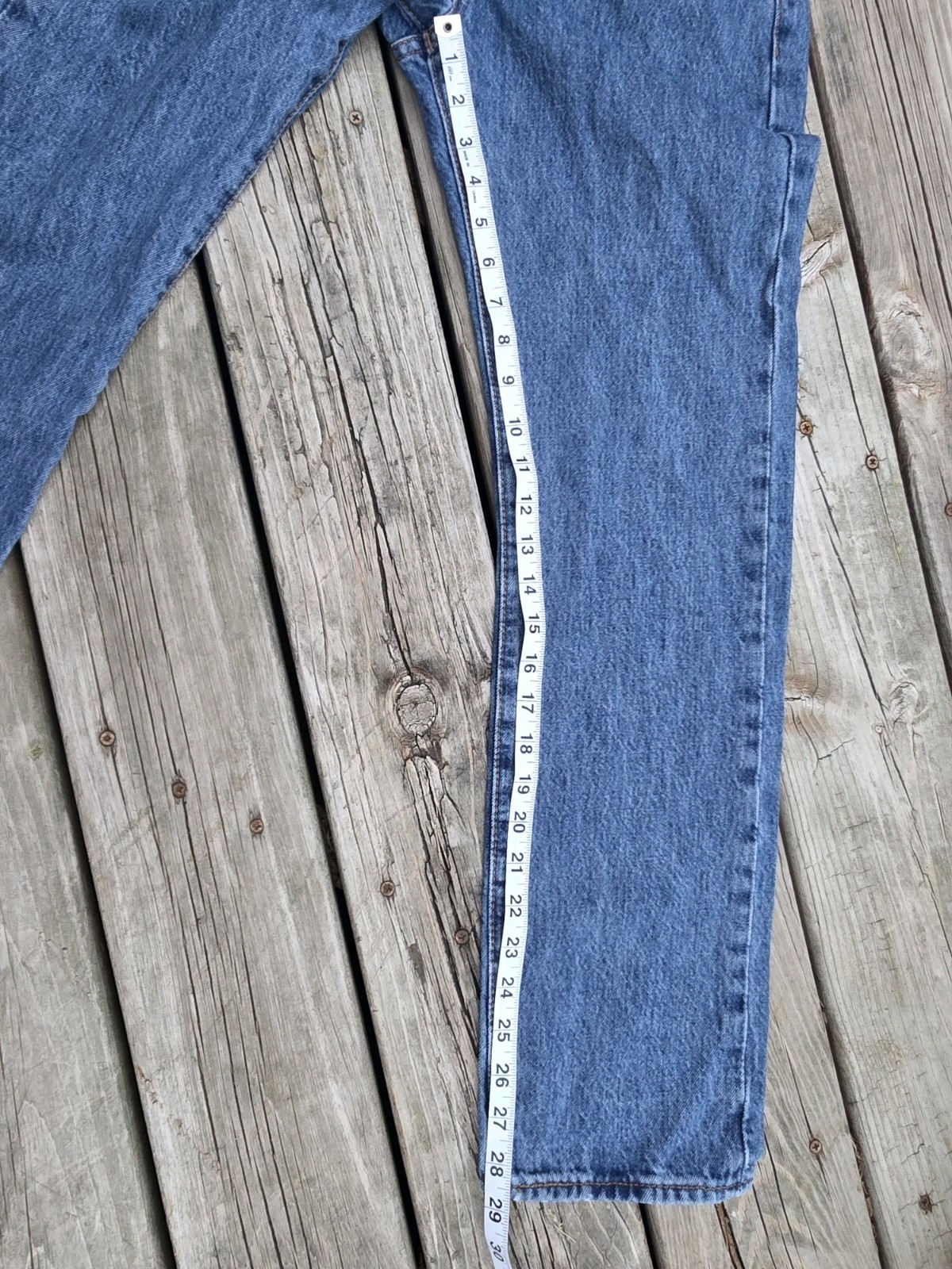 Levi’s 501 Classic Fit Straight Leg men’s Jeans 28×30 Medium Stonewash