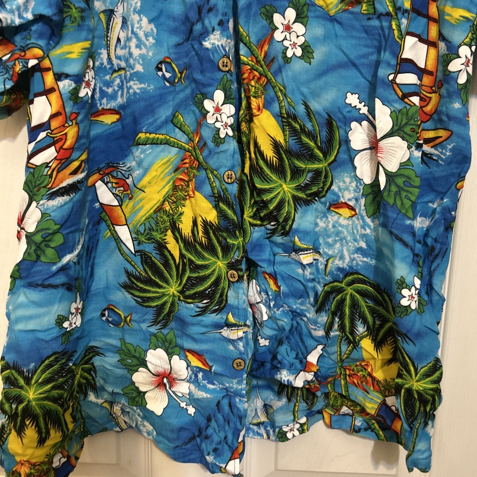 ISLAND EXPRESSIONS 100%RAYON hand wash Blue Button Front size XXXXL