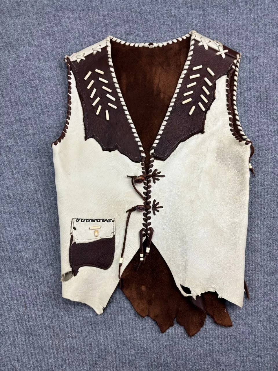 Men’s Cowboy Western Style Native American Buckskin Vest beautiful Hand Made