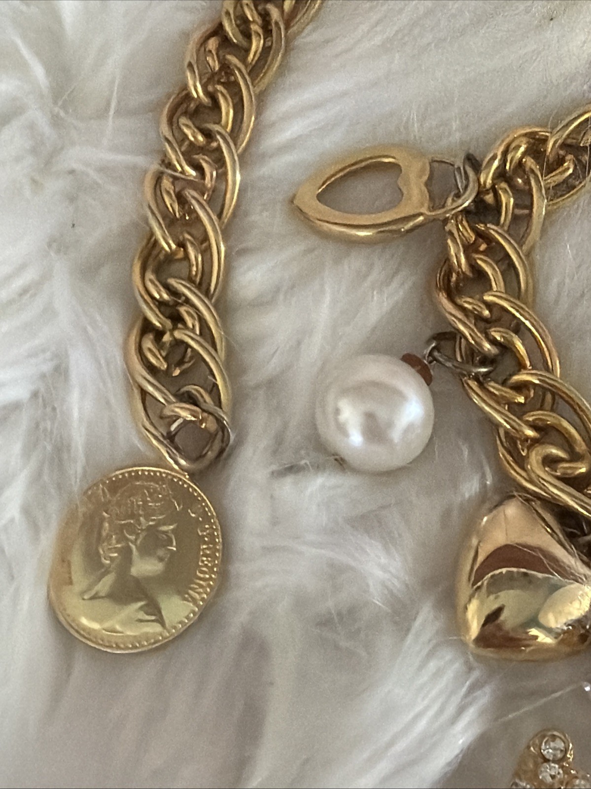 The Limited Vintage 90’s Gold Tone Charm Hearts Coins Perfume Chain Belt