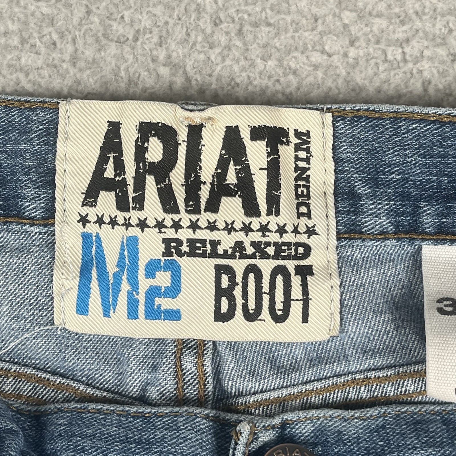 Ariat Jeans Mens 38×28* Blue M2 Relaxed Boot Cut Stretch Western Cowboy Denim