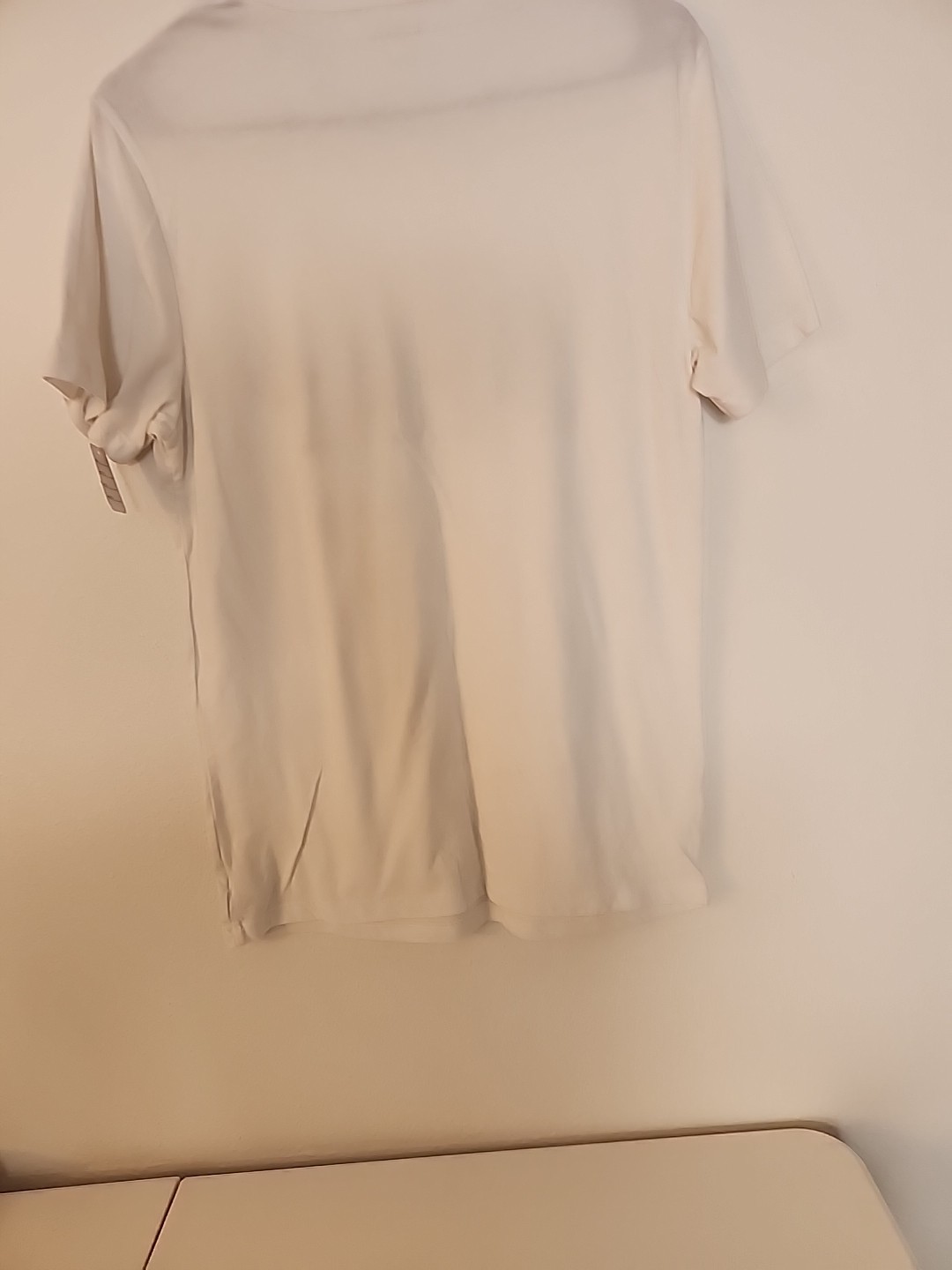 New Old Navy Soft Washed White Sunset Bear With Nature Theme Tee Size Medium