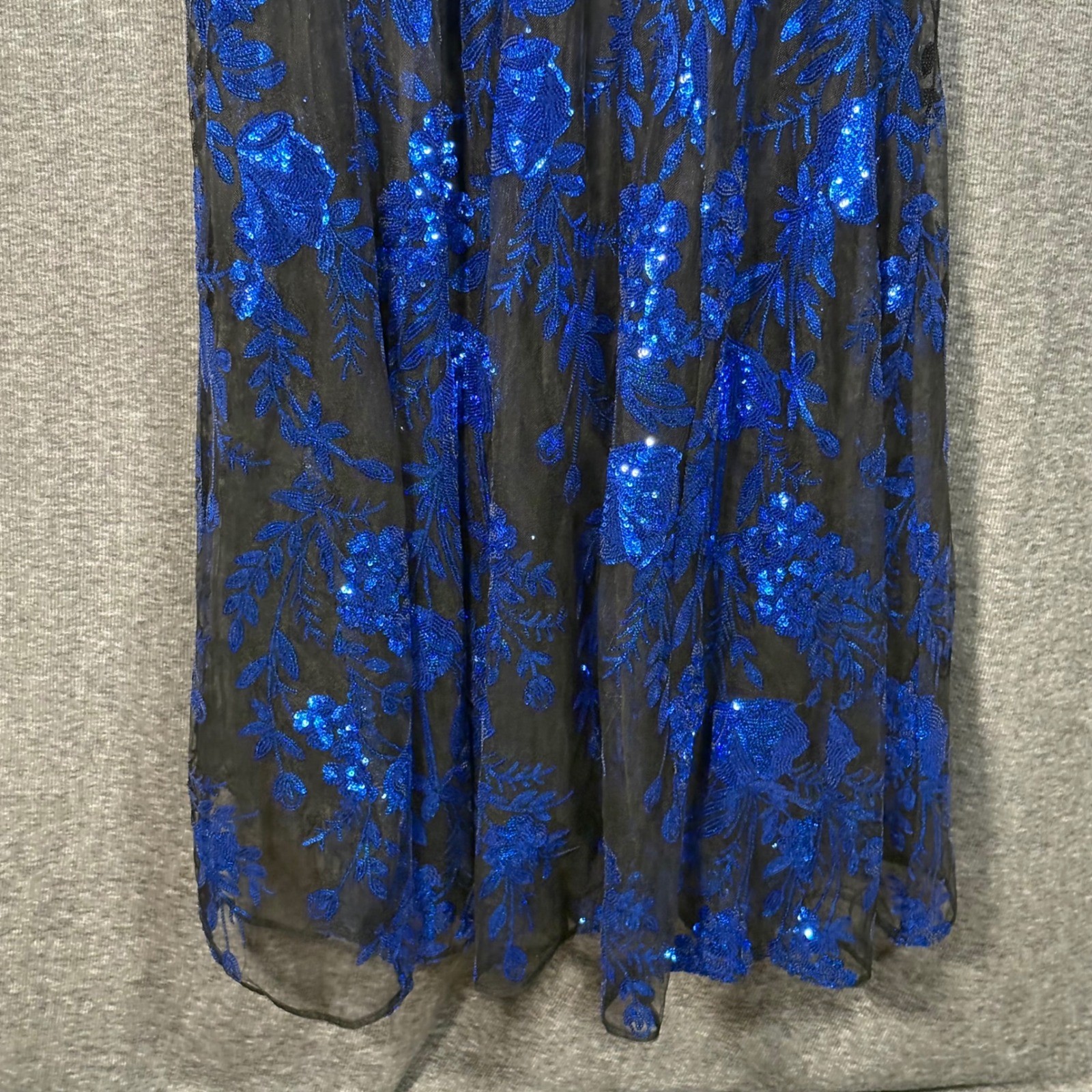 Dress The Population Eleanor Electric Blue Sequin Floral Maxi Gown Womens Large