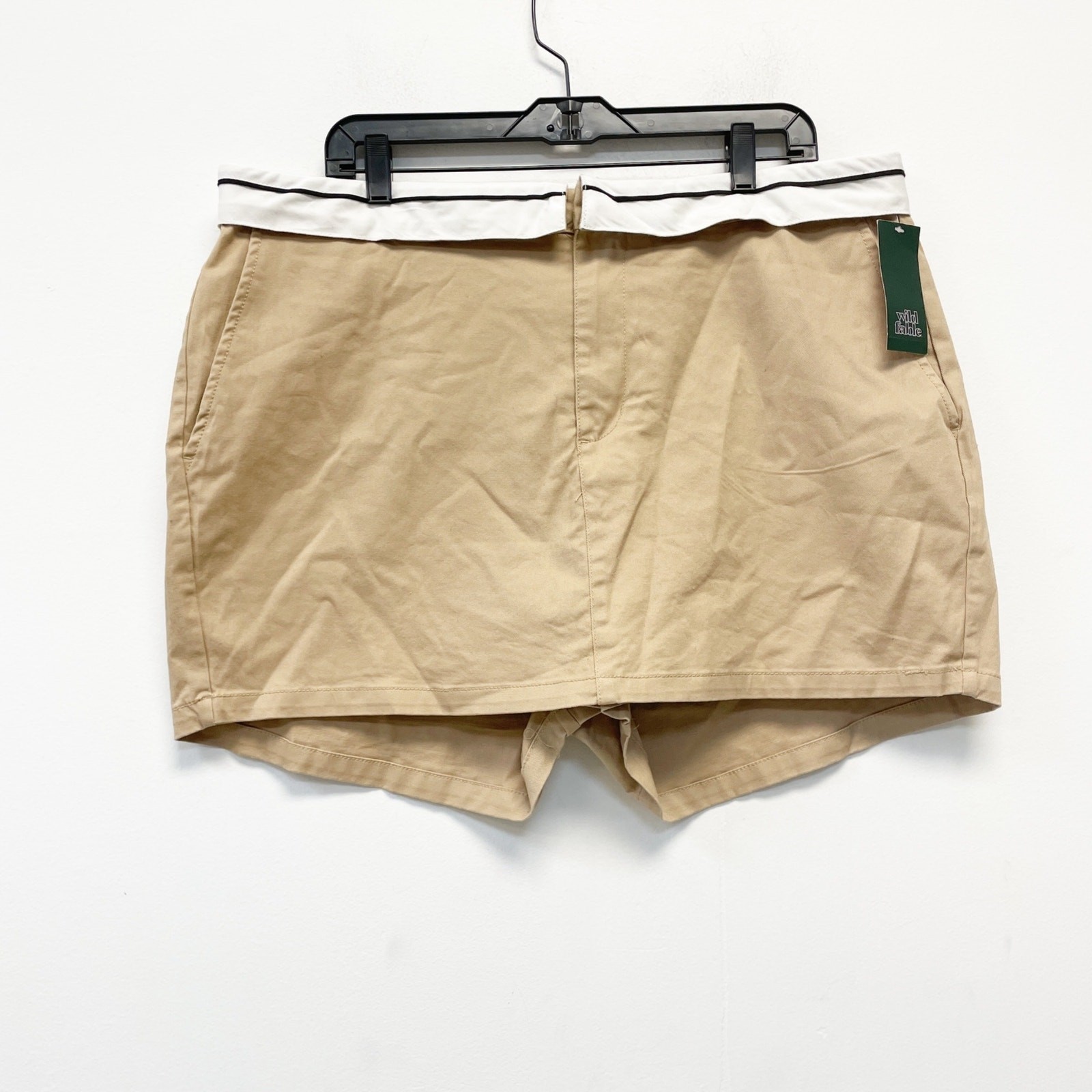 Wild Fable Women’s Fold over Chino Skort Light Taupe Size 17