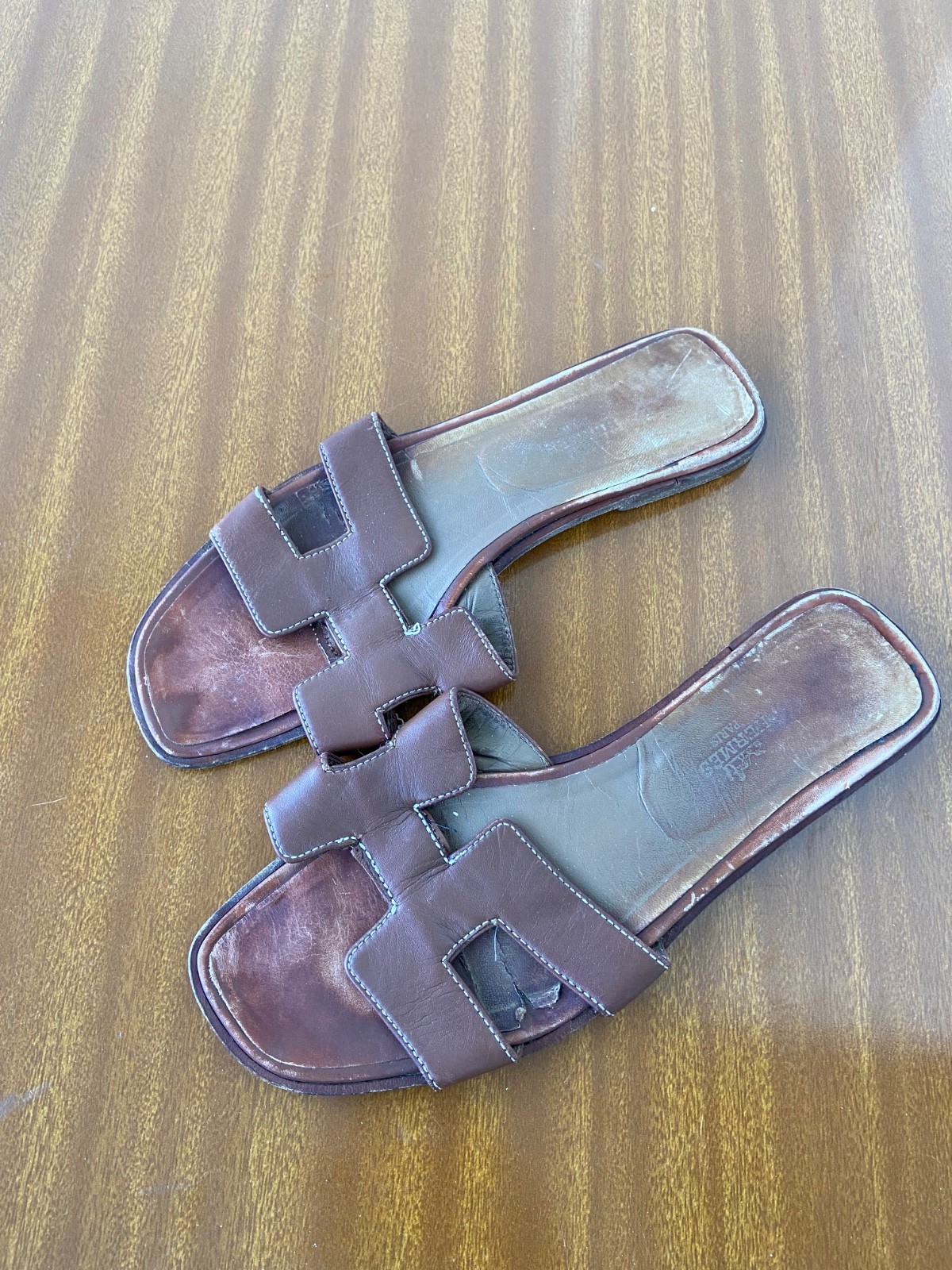 Hermes oran leather brown sandals size 39.5 EU