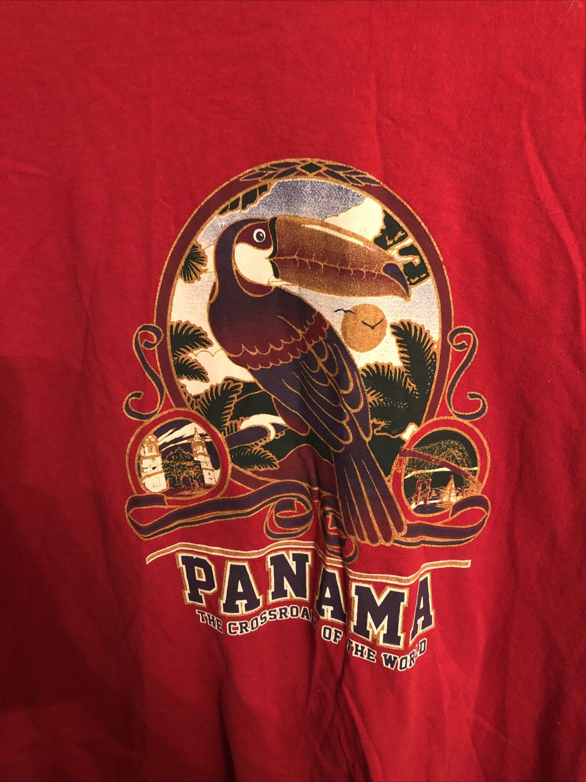 VTG Style Gildan Panama ‘The Crossroads Of The World’ Red Tee. Mens Large Cotton