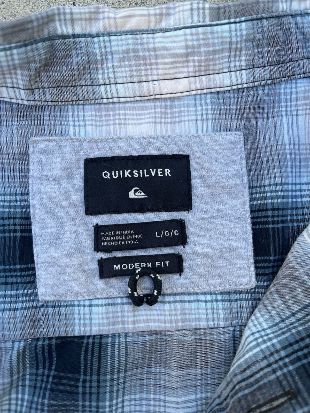 Quiksilver Modern Fit Plaid Long Sleeve Button-Up Shirt L Blue Gray White