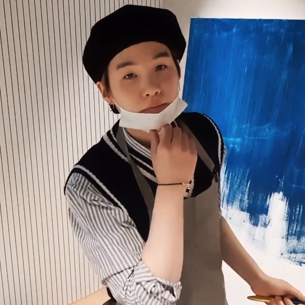 [UNIVERSAL CHEMISTRY] BTS Jimin Suga Black Newsboy Cap Black Hat