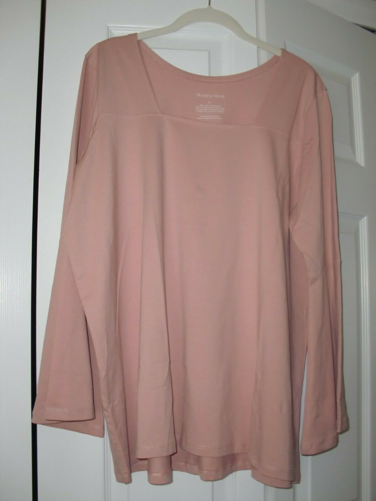 NWT~TRADES OF HOPE~BLUSH~95%COTTON/5%SPANDEX~Bell Sleeves~HARRIETT TOP size L