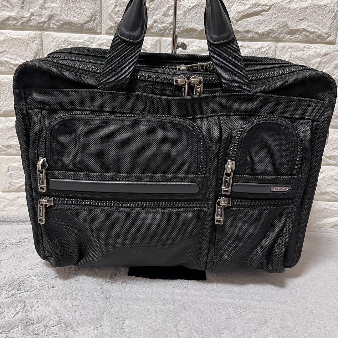 TUMI Alpha 26141D4 Black 2Way Expandable Briefcase 2 Compartment Auth