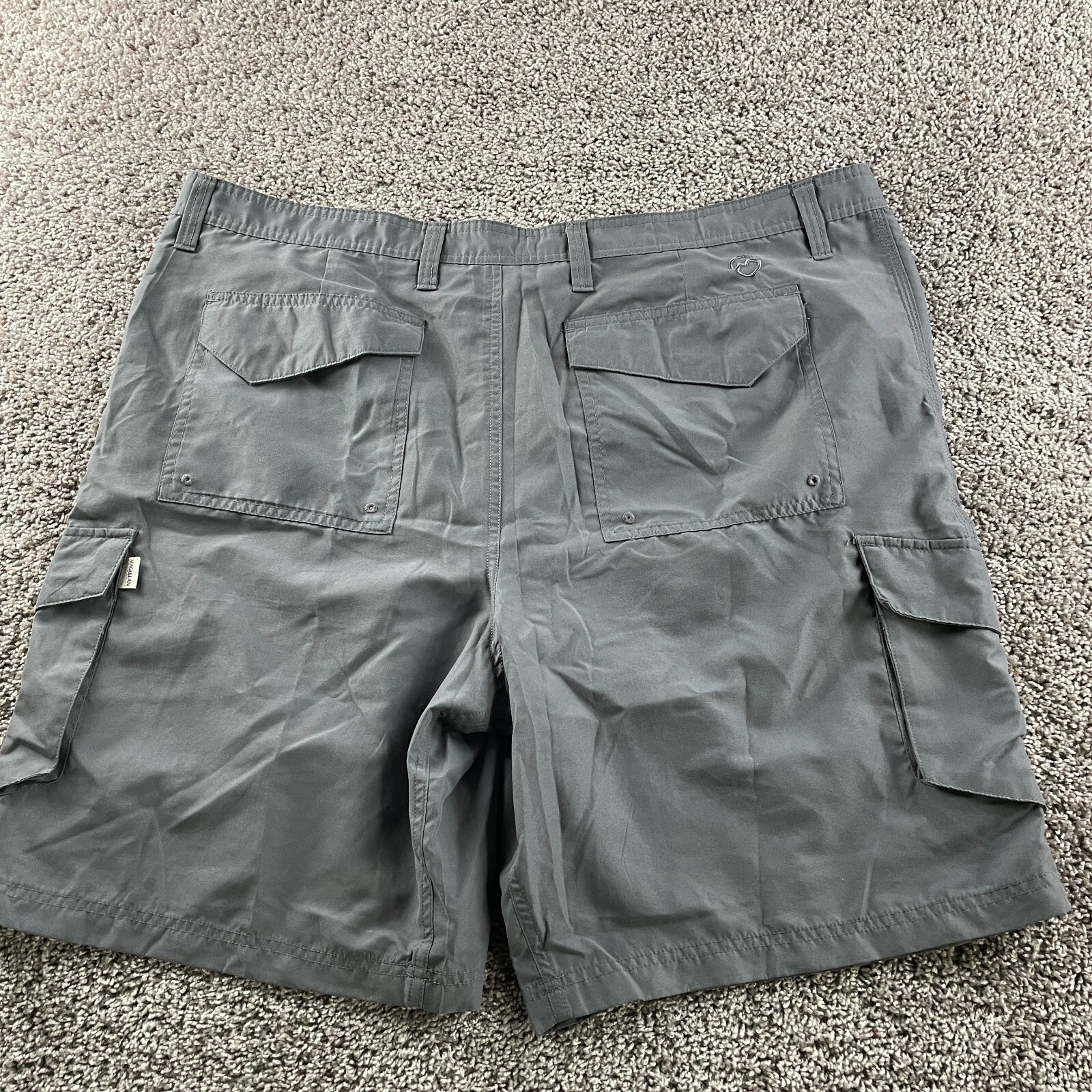 Magellan Shorts Adult 42 Gray Fish Outdoor Active Water Repellent Casual Men