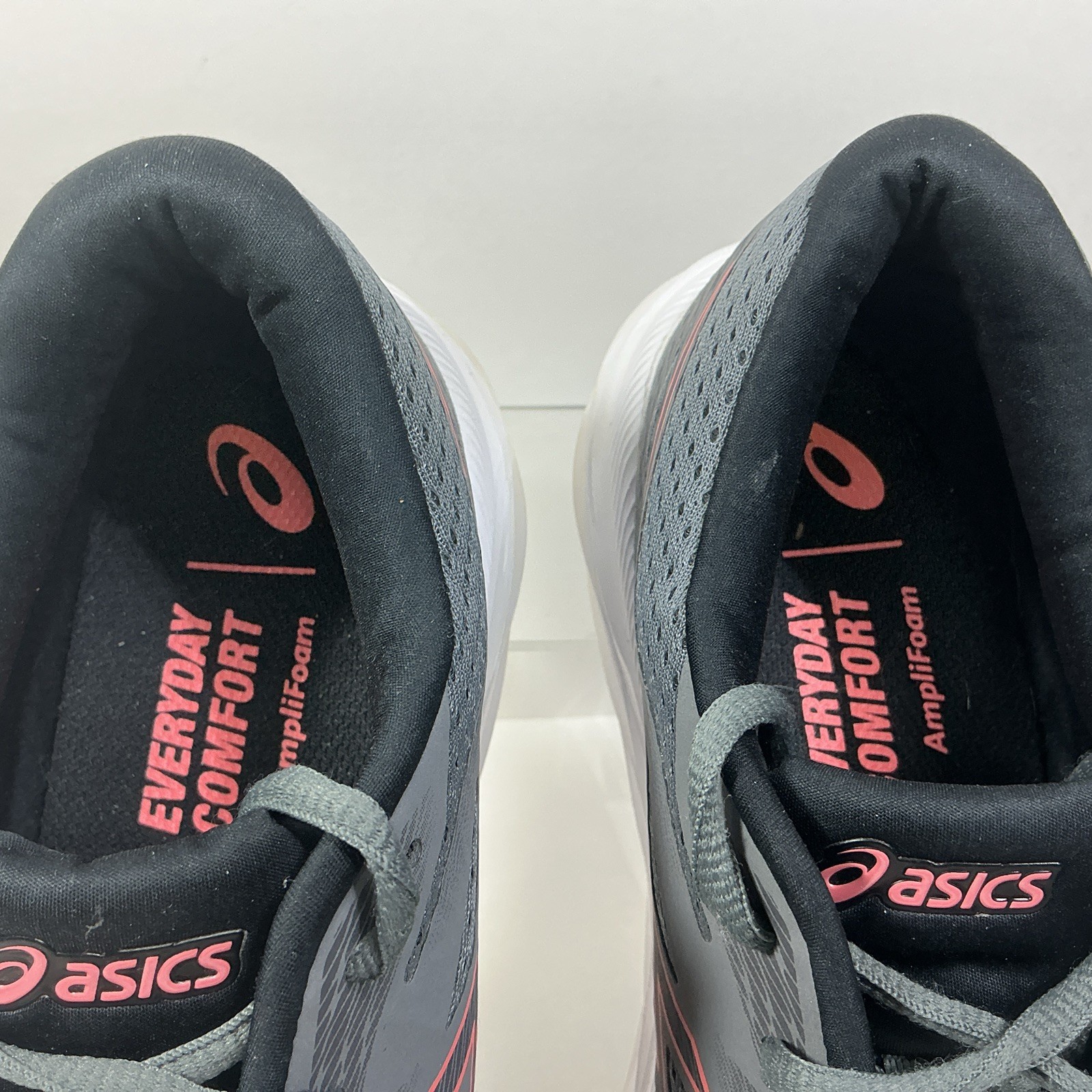 Asics Gel Excite 6 Running Shoes Womens Sz 8.5 Gray Pink Athletic Sneakers