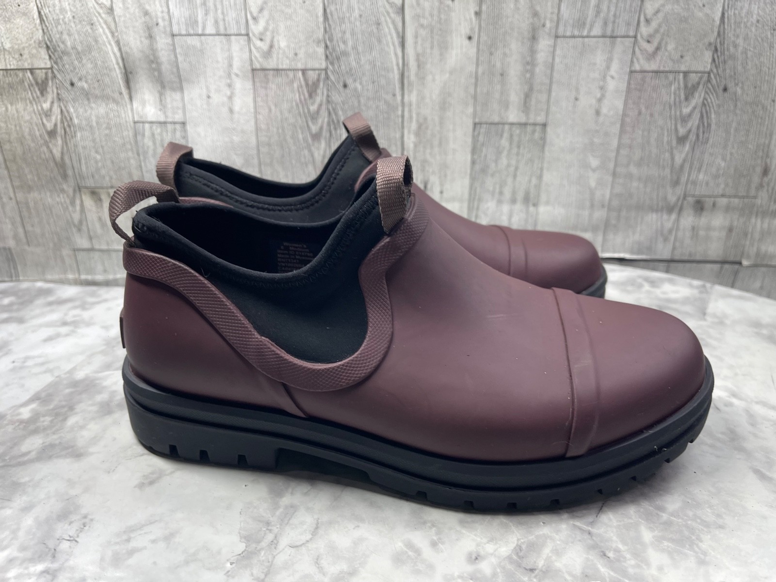 L.L. Bean Rugged Willie Boots Women 8M Shoes Red Rubber Garden Ankle Bootie