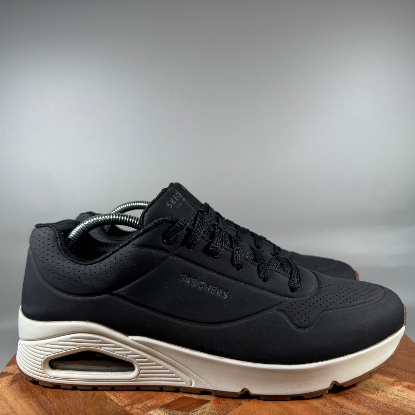 Skechers Mens Uno Stand on Air Black Sneakers 52458 Size 10.5 Memory Foam Shoes