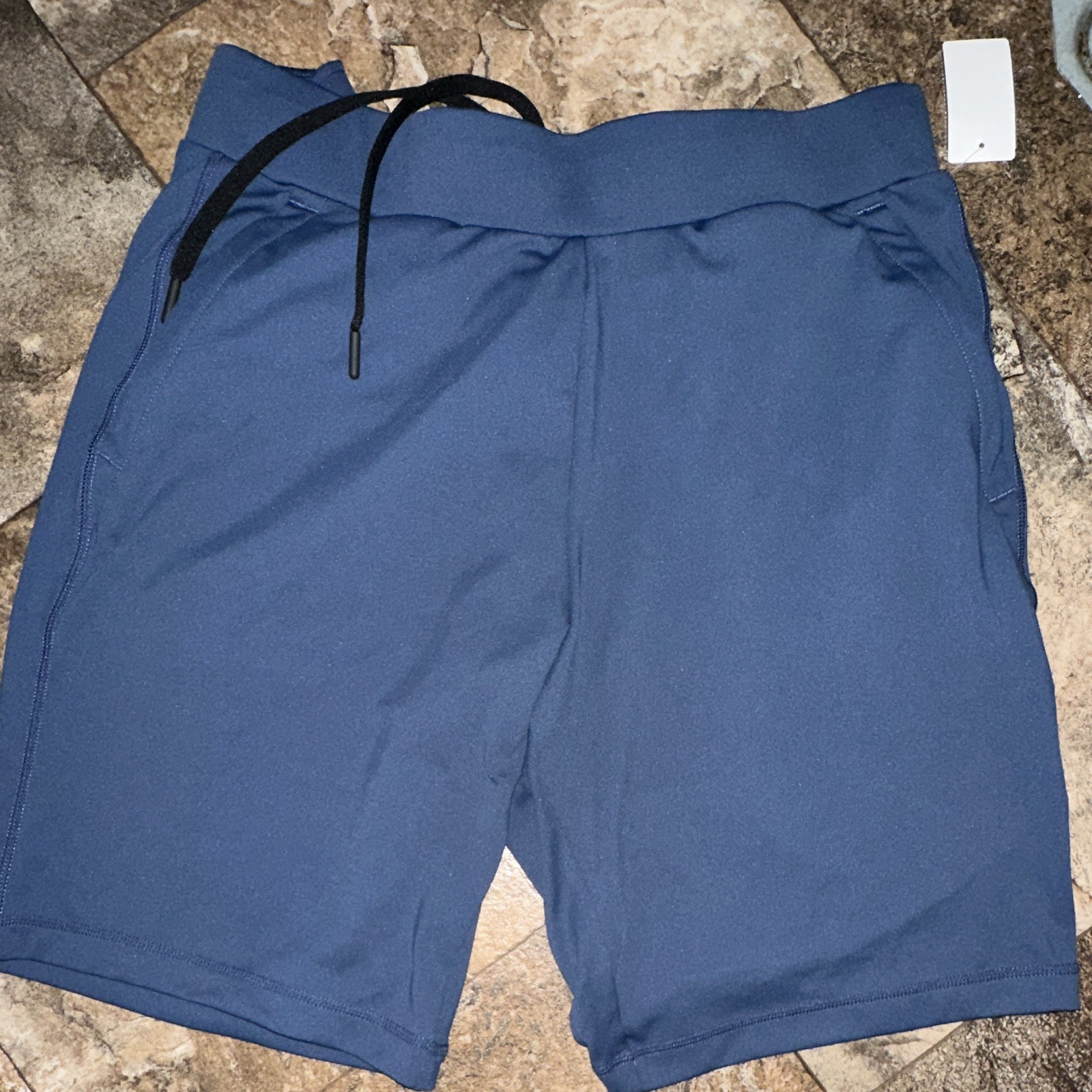 32 Degrees COOL Men’s Blue Athletic Shorts M Pockets Drawstring