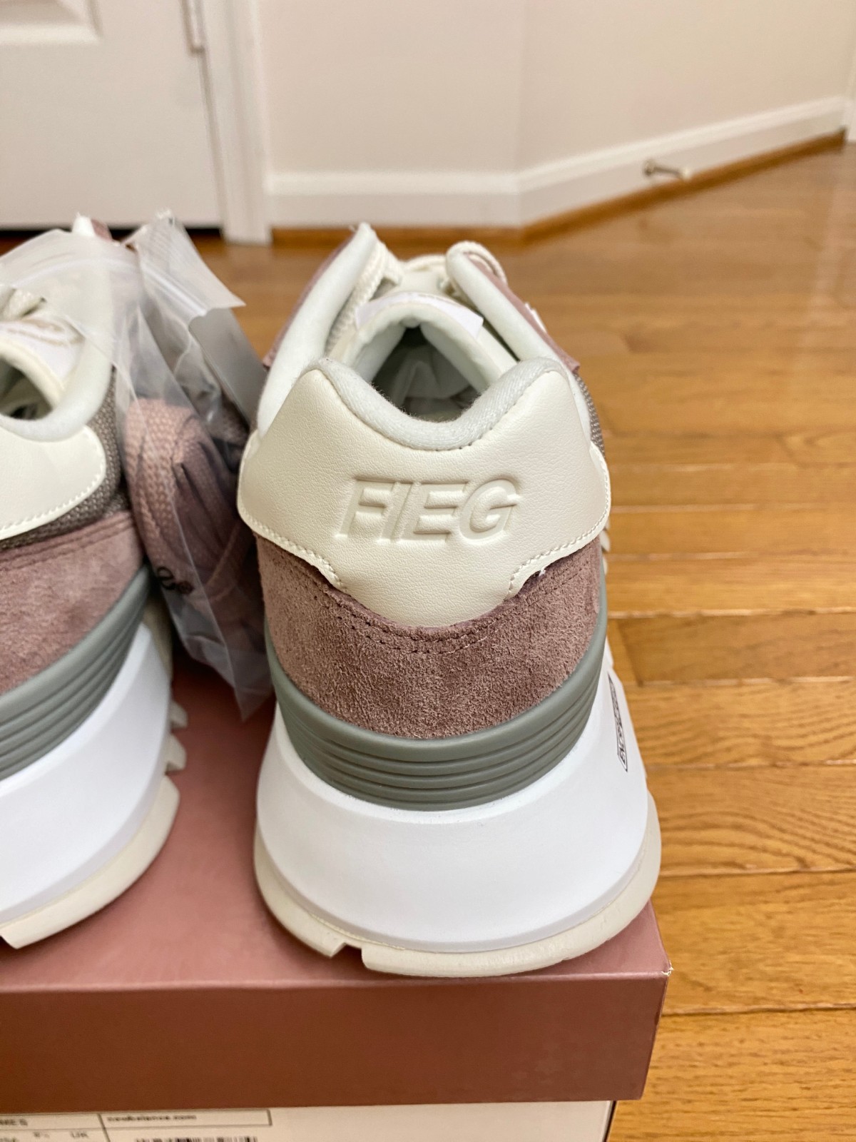 New Balance Ronnie Fieg x RC 1300 10th Anniversary – Antler Size 10