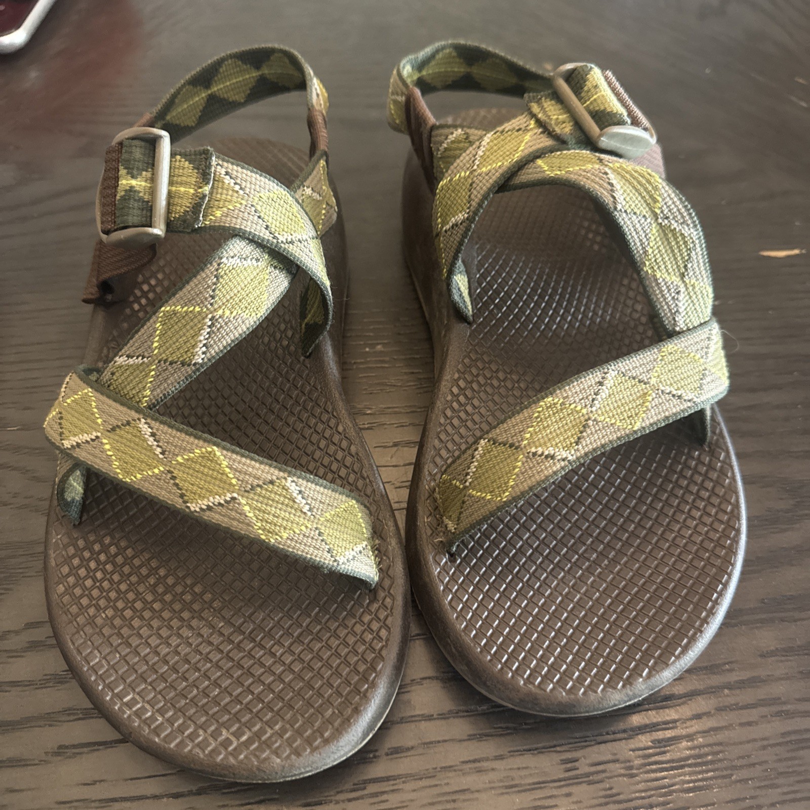 Chaco Z/1 Classic Mens Size 7 Sport Sandals Olive Green Vibram Hiking Womens 8.5