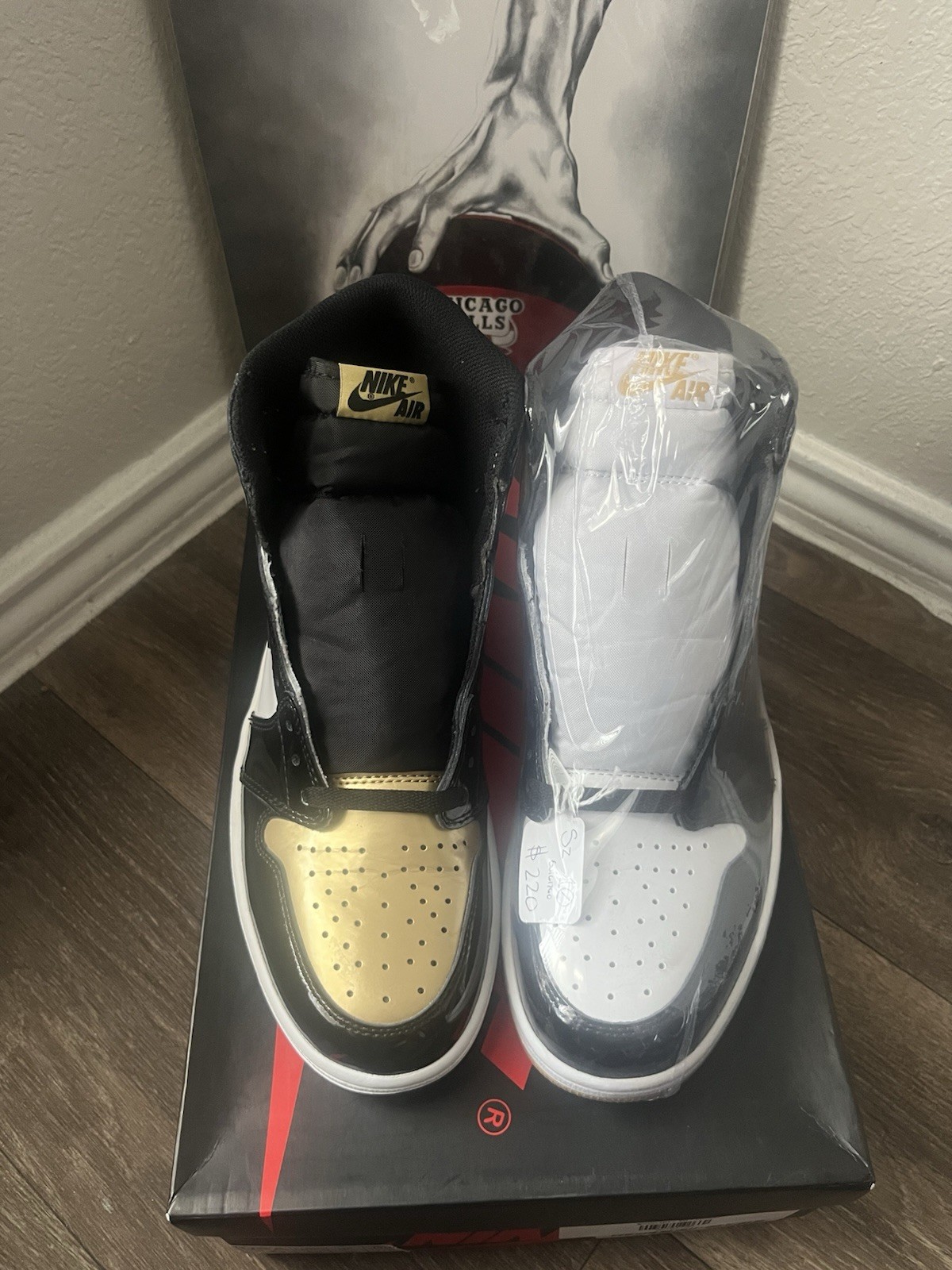 Jordan 1 “Top 3” Gold toe