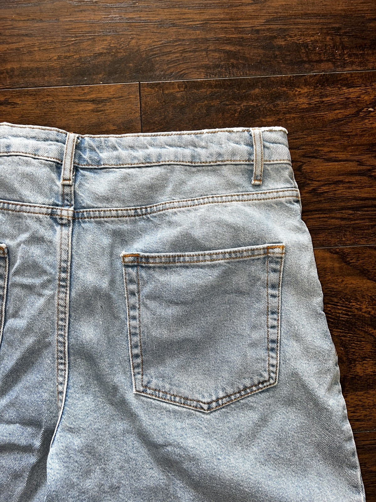 ASOS DESIGN Classic Rigid Denim Shorts in Light Stone Blue Wash Men Size W 34